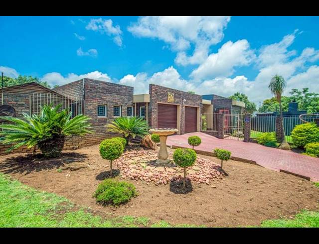 4 BEDROOM HOUSE FOR SALE IN RANDHART